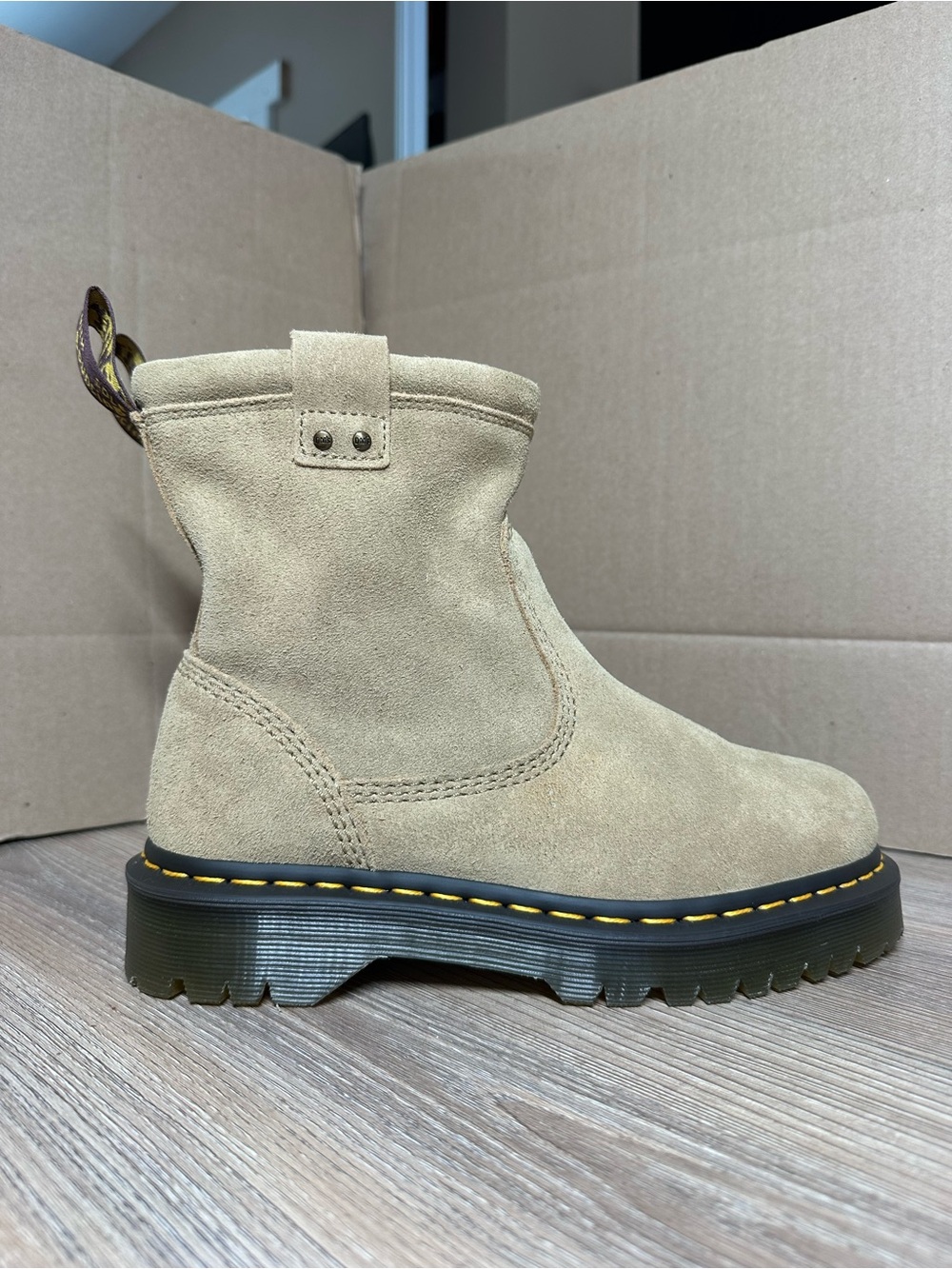 Doc Martens Anistone Lo Boots Suede Savannah Tan Biker